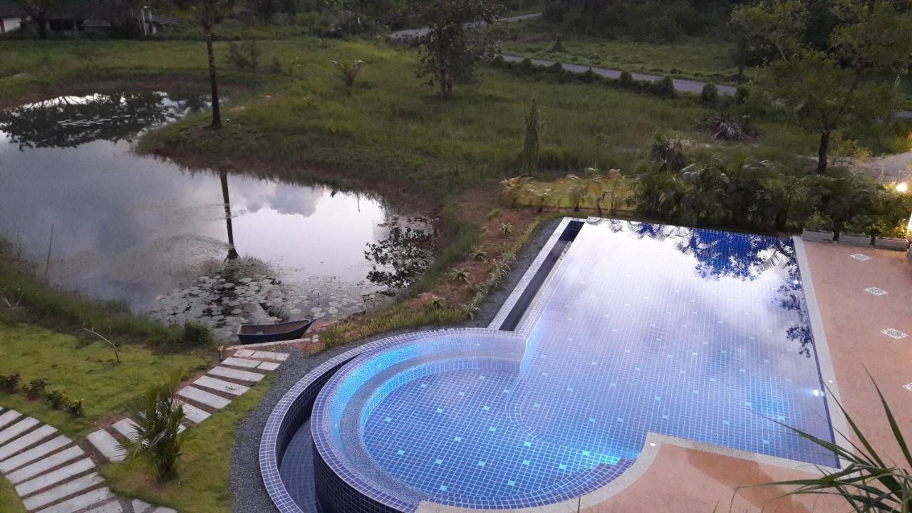 Raintree Bangsak Villa Khao Lak Eksteriør billede